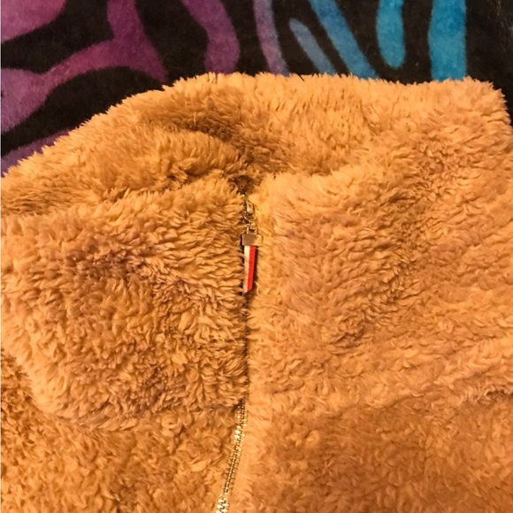 NWT Tommy Hilfiger teddy fleece pullover sweatshirt - Picture 6 of 6